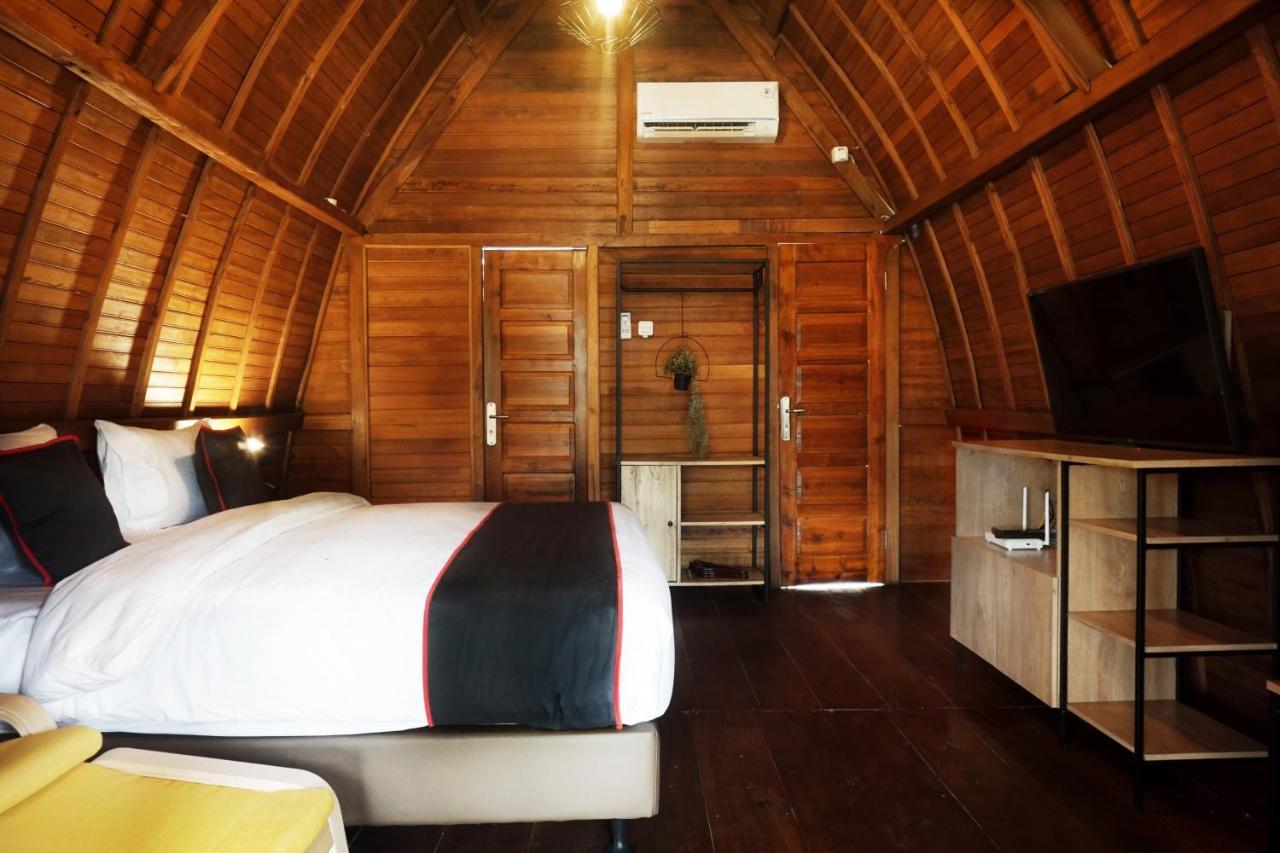 Collection O 9 Villa Ubud Anyer Dış mekan fotoğraf